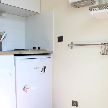 Appartement La Rochelle, 1 Pièce, 4 Personnes - Fr-1-246-229